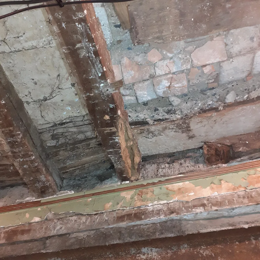 Plancher bois ou solives observées lors d'une intervention